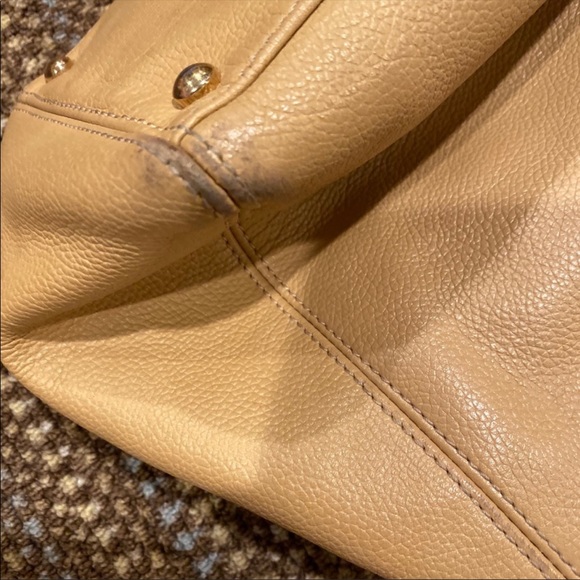 *RARE FIND*AUTHENTIC CHANEL TOTE BAG - Picture 13 of 14